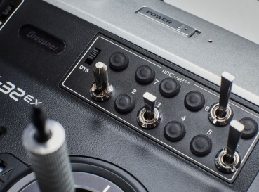 33040 Graupner mc-32ex Sender - HoTT 2.4GHz Fernsteuerung 32 Kanal
