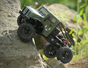 1810418-V3 HobbyPlus 1:18 Crawler "CR18P V3" T-Hunter BL green RTR