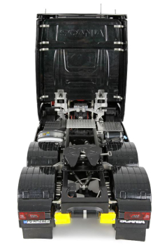 22734 Scania 770 S Zugmaschine 6x6 1:14 RTR schwarz