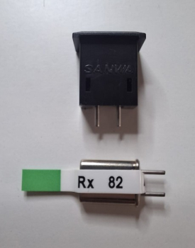 13841 Quarzpaar Kanal 82/AM 40MHz SANWA