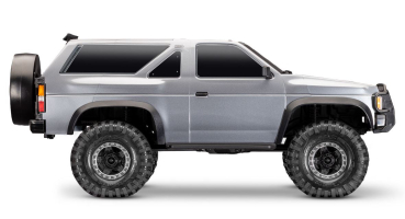 TRX110056-4-SLVR TRX-4 Nissan Pathfinder / Terrano silber 1/10 RTR Brushed, Clipless,
