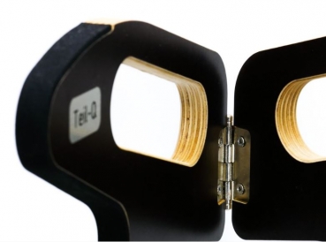 TQ20180150 Alienstand Teil-Q black edition