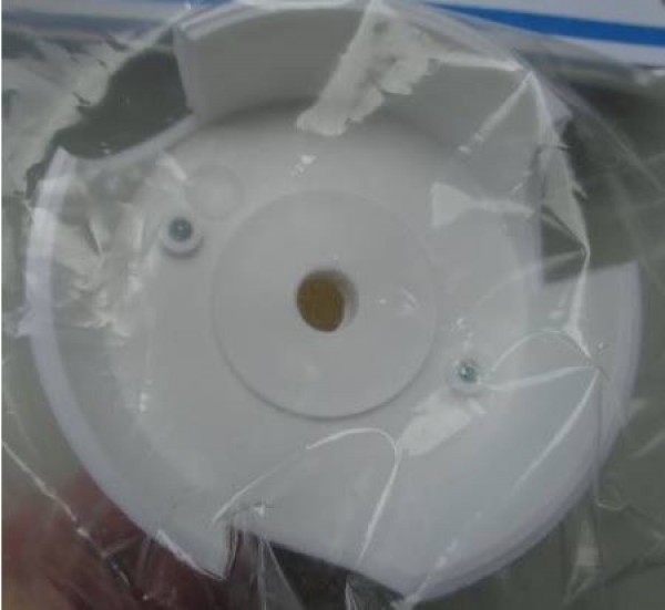 1003712-Spinner-57mm-3-Blatt-weiss