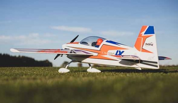 1-02114 EXTRA-330LX 1,2m 3D-XA RTF für 3S