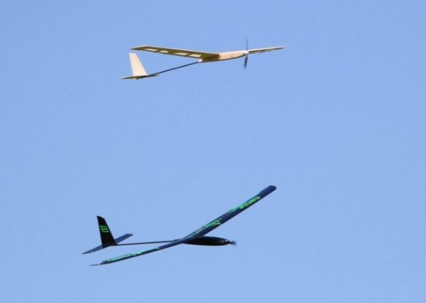 132600 HELIOS Elektrosegler 2,54mtr. Bausatz