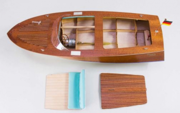 309200 CLASSIC Sportboot 54cm/60er Laserkit