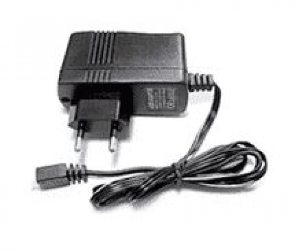 AM012-FY-CHA01 Steckerlader AM 1:12 LI-ION 0,8A XH