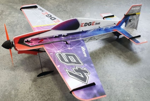 D220-HC1833 Hacker Edge 540 V4.1 Toxic Galactic - 81 cm