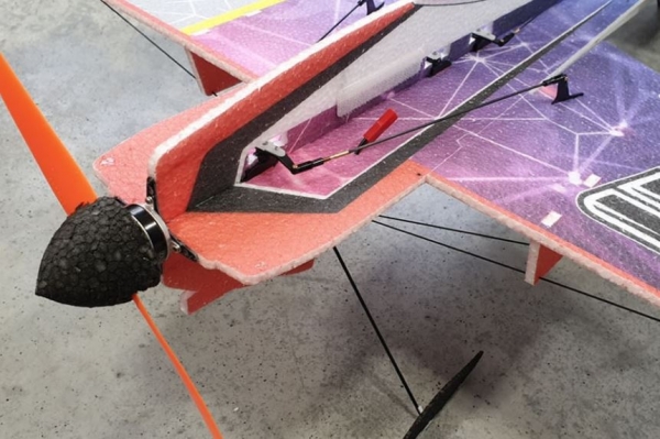 D220-HC1833 Hacker Edge 540 V4.1 Toxic Galactic - 81 cm