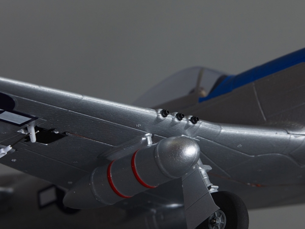 DB004PB DERBEE P51D-Mustang 75cm PNP blua Warbird
