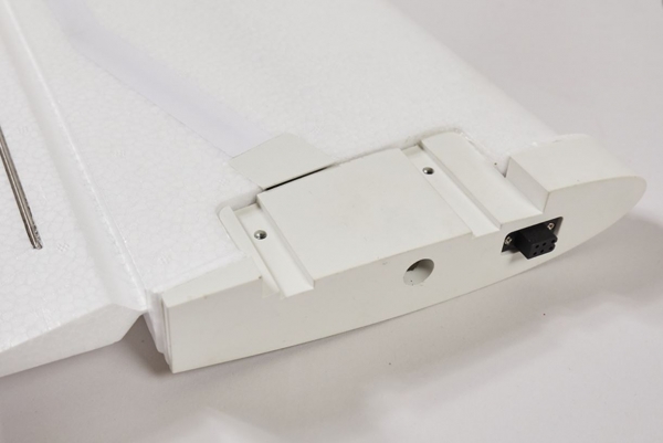 DBASW17200 DERBEE ASW-28 Elektrosegler PNP - 200cm
