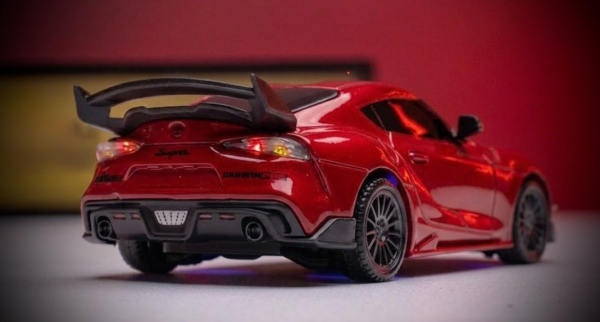 10042 1:43 4WD Drift/Race Car SUPRA RTR - rot