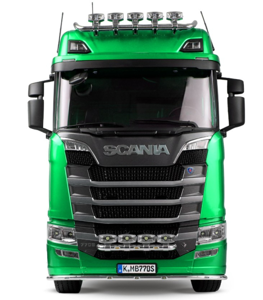 22741 Scania 770 S Zugmaschine 6x6 1:14 RTR grün
