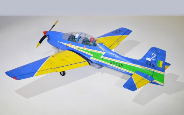 PH158 Phoenix TUCANO MK2 - 173 cm