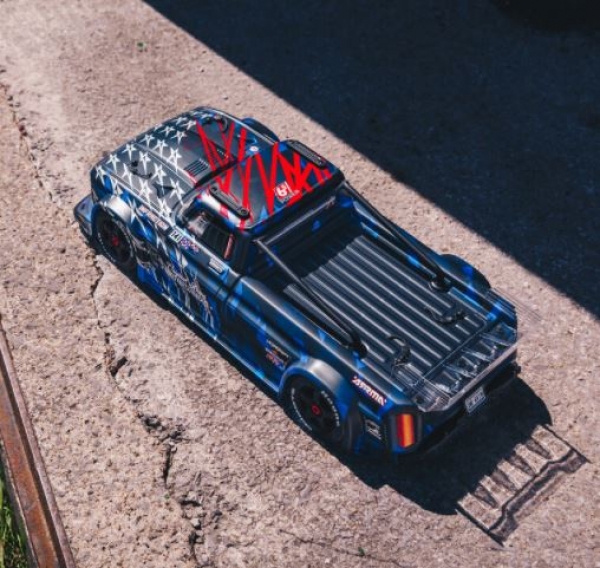 Arrma INFRACTION 6S BLX V2 in blau und grau