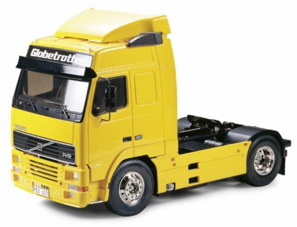 300156312 1:14 RC VOLVO FH12 Globetrotter 420 BS